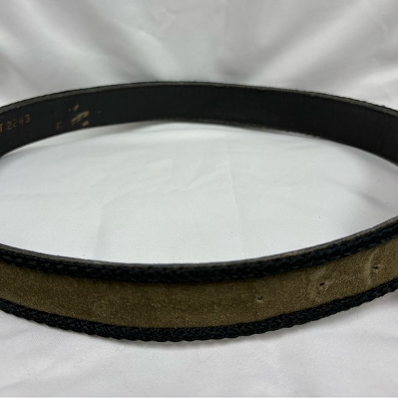 Woman’s vintage Yves Saint Laurent, YSL, Suede Belt with Black Trim, size medium main image 5